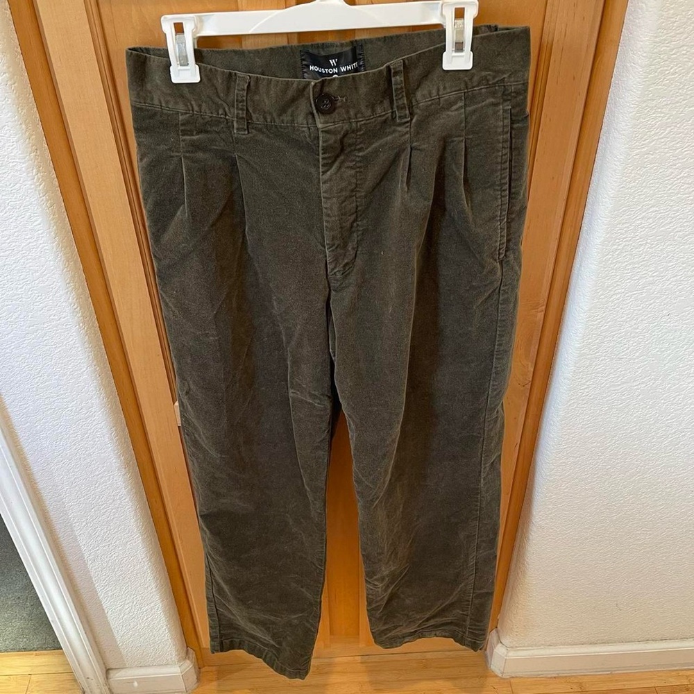 Men’s Green Khaki Houston White Pants Size 32x30